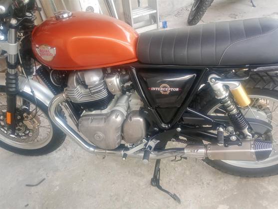 ROYAL ENFIELD INTERCEPTOR 